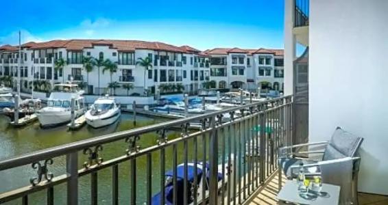 Naples Bay Resort & Marina - 59