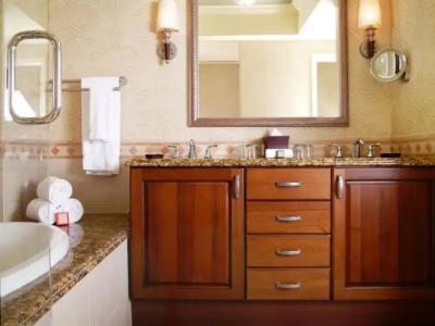 Naples Bay Resort & Marina - 32