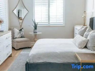 Naples Bay Resort & Marina - 130