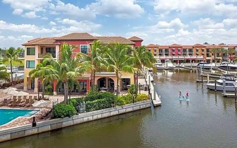 Naples Bay Resort & Marina - 137