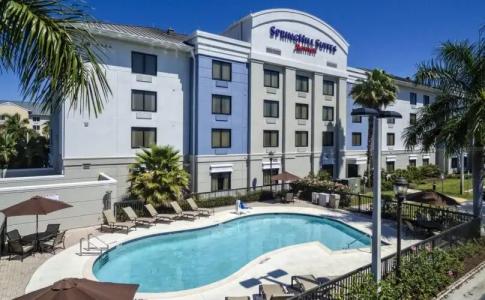 SpringHill Suites Naples - 12