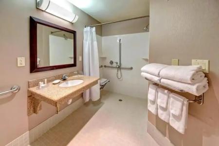 SpringHill Suites Naples - 21