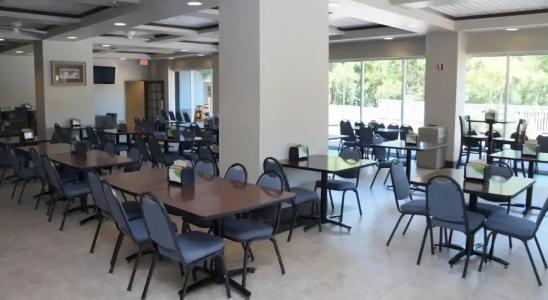 Best Western Naples Plaza - 18