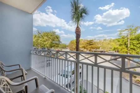 Best Western Naples Plaza - 30