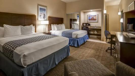 Best Western Naples Plaza - 1