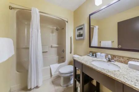 Best Western Naples Plaza - 33