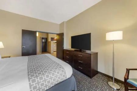 Best Western Naples Plaza - 41