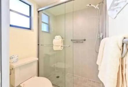 Park Shore Resort by Mike Z Rentals - 8