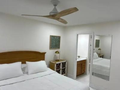 Park Shore Resort by Mike Z Rentals - 1