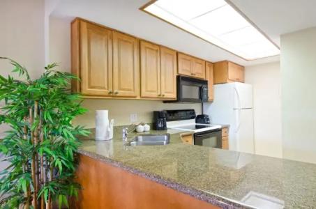 Park Shore Resort by Mike Z Rentals - 24