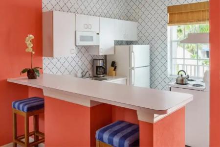 Olde Marco Island Inn and Suites - 12