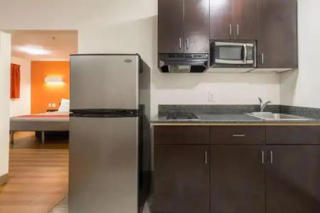 Motel 6 Greenville, SC - 109