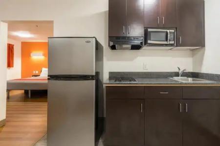 Motel 6 Greenville, SC - 117