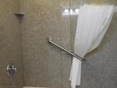 Baymont by Wyndham Augusta Riverwatch - 23