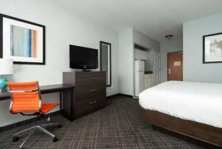 Baymont by Wyndham Augusta Riverwatch - 16