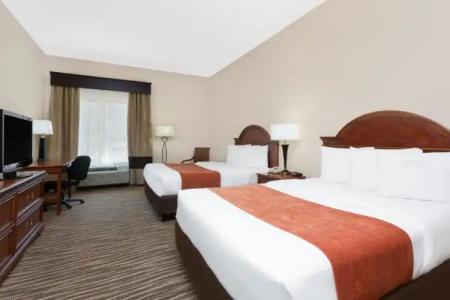 Baymont by Wyndham Augusta Riverwatch - 15