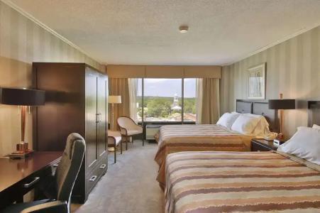 Ramada by Wyndham Augusta Downtown & Conference Center - 2