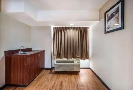 Quality Inn & Suites Augusta Fort Gordon Area - 2