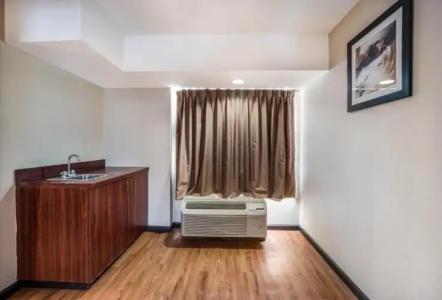 Quality Inn & Suites Augusta Fort Gordon Area - 49