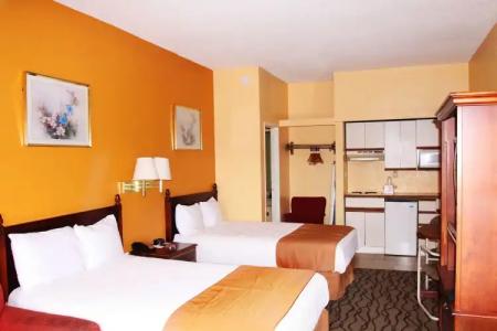 Budgetel Inn & Suites - 3