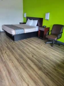 Budgetel Inn & Suites - 19
