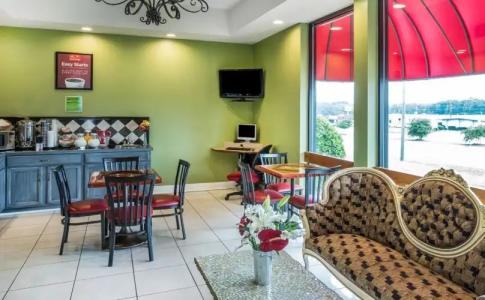 Budgetel Inn & Suites - 11