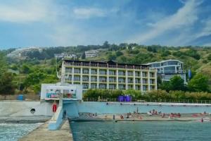 Hotel Legenda 1-2 Etazh, Alushta