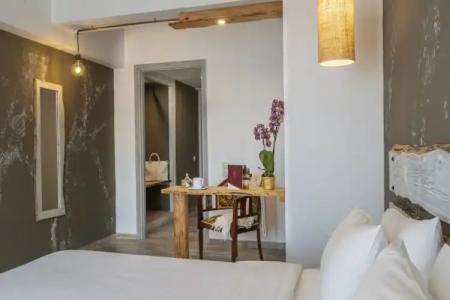 Kastalia Boutique - 34