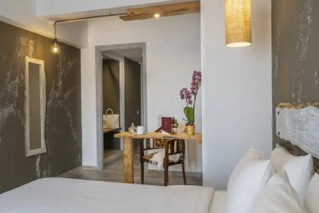 Kastalia Boutique - 55