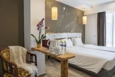 Kastalia Boutique - 50