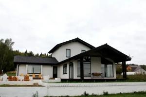 Usad'ba Gorki Village, Kondrova