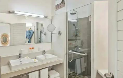 La Pirogue Mauritius - 65