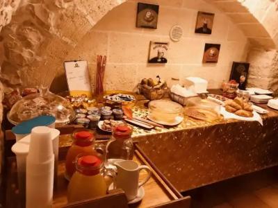 Albergo Tripoli - Guest House - 9
