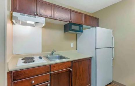 Extended Stay America Suites Raleigh RTP 4919 Miami Blvd - 31
