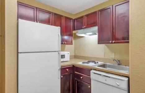 Extended Stay America Suites Raleigh RTP 4919 Miami Blvd - 55