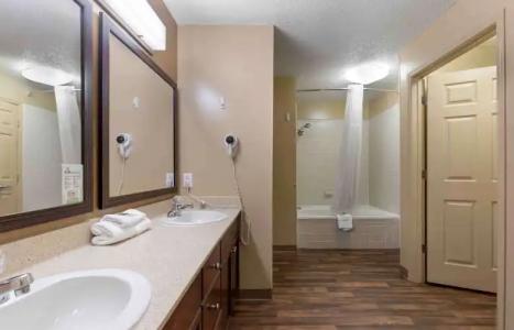 Extended Stay America Suites Raleigh RTP 4919 Miami Blvd - 43