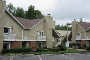 Cloverleaf Suites - Columbia, SC