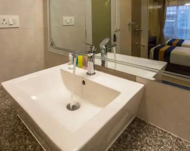 Norbulinka Boutique - 8