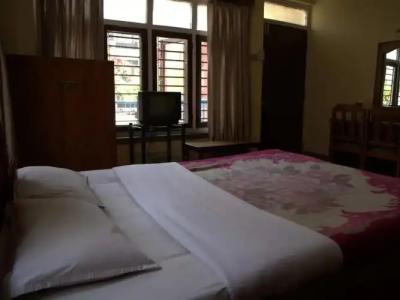 Red Planet Guest House - 7