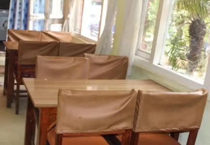 Red Planet Guest House - 2