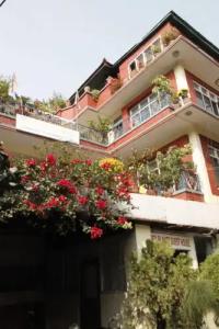 Red Planet Guest House - 25