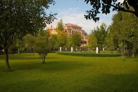 Park Village Resort by KGH Group - 48