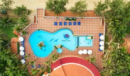 Golden Coast Resort & Spa - 20