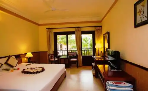 Golden Coast Resort & Spa - 44