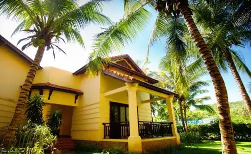 Golden Coast Resort & Spa - 43