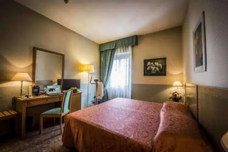 Nuovo Albergo - 80