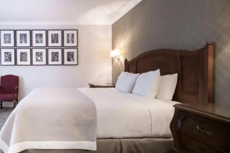 Woodcrest Cupertino - 12