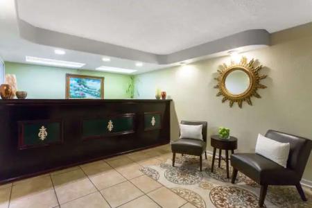 Wingate by Wyndham Tallahassee / Fsu - 1