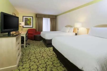 Hilton Garden Inn - 36