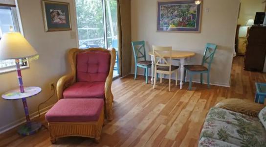 Shalimar Cottages and Motel - 2